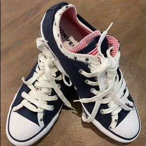 New Converse, never worn